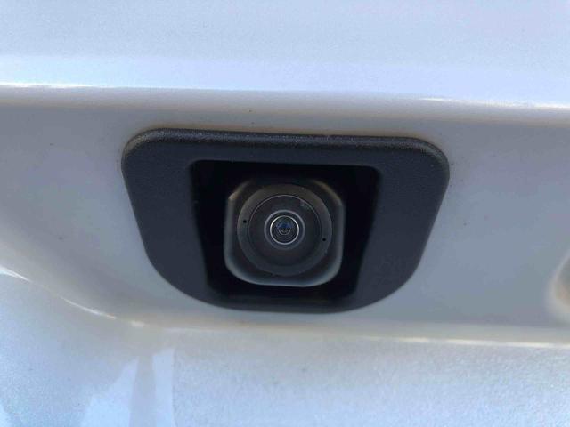 ムーヴキャンバス ストライプスＧターボ　２ＷＤ　ターボ　　両側電動スライドドア　オートライト　衝突被害軽減システム　横滑り防止機能　プッシュスタート　スマートキー　オートエアコン　電動格納ドアミラー　アイドリングストップ　ＡＢＳ　新品ナビ（49枚目）