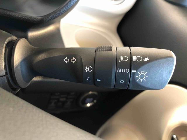 ムーヴキャンバス ストライプスＧターボ　２ＷＤ　ターボ　　両側電動スライドドア　オートライト　衝突被害軽減システム　横滑り防止機能　プッシュスタート　スマートキー　オートエアコン　電動格納ドアミラー　アイドリングストップ　ＡＢＳ　新品ナビ（59枚目）