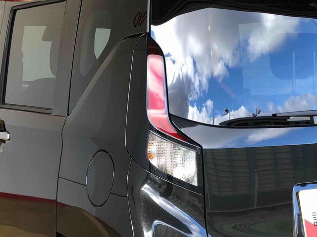 ムーヴ Ｇ　２ＷＤ　片側電動スライドドア　アイドリングストップ　プッシュスタート　スマートキー　衝突被害軽減システム　横滑り防止機能　オートライト　フォグランプ　オートエアコン　ＡＢＳ（32枚目）