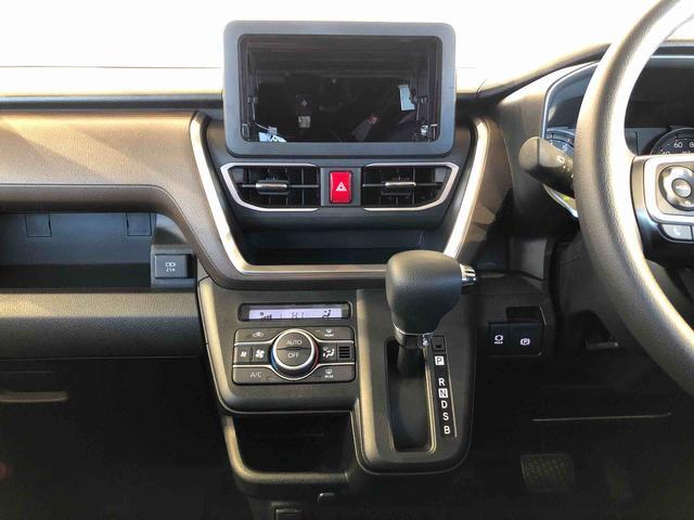 ムーヴ Ｇ　２ＷＤ　片側電動スライドドア　アイドリングストップ　プッシュスタート　スマートキー　衝突被害軽減システム　横滑り防止機能　オートライト　フォグランプ　オートエアコン　ＡＢＳ（18枚目）