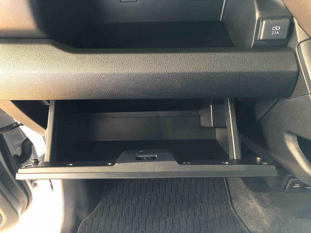 ムーヴ ＲＳ　２ＷＤ　ターボ　両側電動スライドドア　クルーズコントロール　アイドリングストップ　プッシュスタート　スマートキー　衝突被害軽減システム　横滑り防止機能　オートライト　オートエアコン　ＡＢＳ（40枚目）