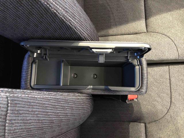 ムーヴ ＲＳ　２ＷＤ　ターボ　両側電動スライドドア　クルーズコントロール　アイドリングストップ　プッシュスタート　スマートキー　衝突被害軽減システム　横滑り防止機能　オートライト　オートエアコン　ＡＢＳ（52枚目）