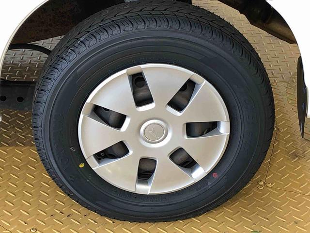 ハイゼットカーゴ クルーズターボＳＡＩＩＩ　４ＷＤ　キーレスエントリー　マニュアルエアコン　パワステ　電動格納ドアミラー　パワードアロック　衝突被害軽減システム　横滑り防止機能　アイドリングストップ　ＡＢＳ（24枚目）