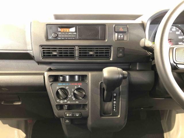 ハイゼットカーゴ ＤＸ　４ＷＤ　ＡＭ／ＦＭラジオ　　マニュアルエアコン　パワーステアリング　パワードアロック　キーレスエントリー　衝突被害軽減システム　横滑り防止機能　アイドリングストップ　オートライト　ＡＢＳ（18枚目）