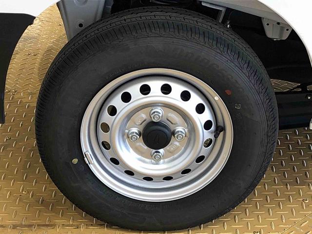 ハイゼットカーゴ ＤＸ　４ＷＤ　ＡＭ／ＦＭラジオ　　マニュアルエアコン　パワーステアリング　パワードアロック　キーレスエントリー　衝突被害軽減システム　横滑り防止機能　アイドリングストップ　オートライト　ＡＢＳ（22枚目）