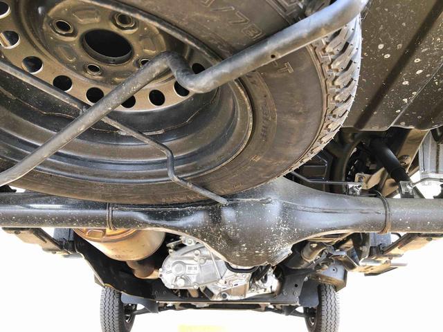 ハイゼットトラック スタンダード 4WD マニュアルエアコン パワステ タイミングチェーン ラジオデッキ 手動ドアミラー 手動ウィンドウ 衝突被害軽減システム 横滑り防止機能 アイドリングストップ ABS(50枚目)