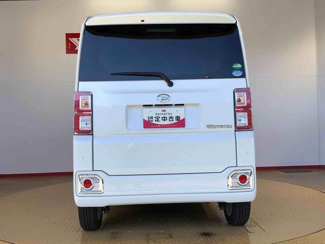 ウェイク Ｌ　ＳＡＩＩ　４ＷＤ　シートヒーター　両側電動スライドドア　アイドリングストップ　プッシュスタート　スマートキー　衝突被害軽減システム　横滑り防止機能　オートライト　オートエアコン　ＡＢＳ（5枚目）