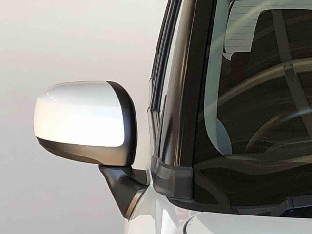 便利な電動格納ミラー付きです