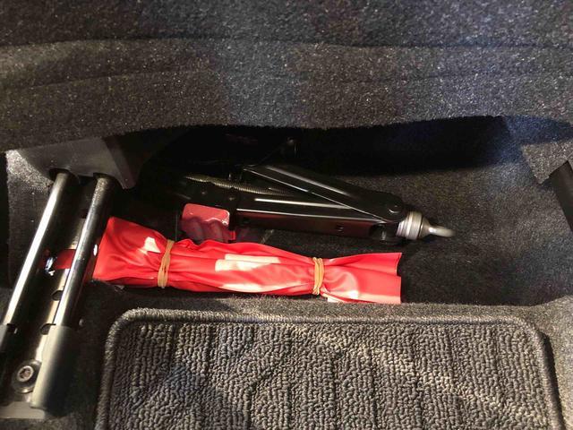 ロッキー プレミアム　４ＷＤ　ターボ　衝突被害軽減システム　横滑り防止機能　シートヒーター　オートライト　オートエアコン　プッシュスタート　スマートキー　アイドリングストップ　電動格納ドアミラー　ＡＢＳ（43枚目）