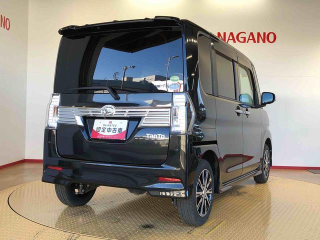 タント カスタムＸ　トップエディションＶＳ　ＳＡＩＩＩ　４ＷＤ　シートヒーター　両側電動スライドドア　アイドリングストップ　プッシュスタート　スマートキー　衝突被害軽減システム　横滑り防止機能　オートライト　オートエアコン　ＡＢＳ（10枚目）