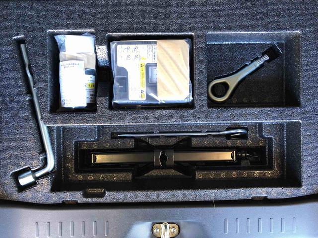 タント カスタムＸ　トップエディションＶＳ　ＳＡＩＩＩ　４ＷＤ　シートヒーター　両側電動スライドドア　アイドリングストップ　プッシュスタート　スマートキー　衝突被害軽減システム　横滑り防止機能　オートライト　オートエアコン　ＡＢＳ（43枚目）