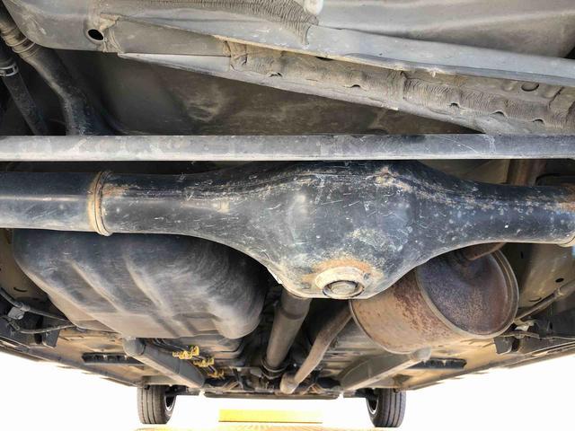 タント カスタムＸ　トップエディションＶＳ　ＳＡＩＩＩ　４ＷＤ　シートヒーター　両側電動スライドドア　アイドリングストップ　プッシュスタート　スマートキー　衝突被害軽減システム　横滑り防止機能　オートライト　オートエアコン　ＡＢＳ（51枚目）