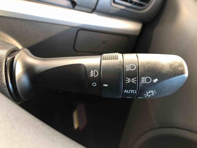 タント カスタムＸ　トップエディションＶＳ　ＳＡＩＩＩ　４ＷＤ　シートヒーター　両側電動スライドドア　アイドリングストップ　プッシュスタート　スマートキー　衝突被害軽減システム　横滑り防止機能　オートライト　オートエアコン　ＡＢＳ（61枚目）