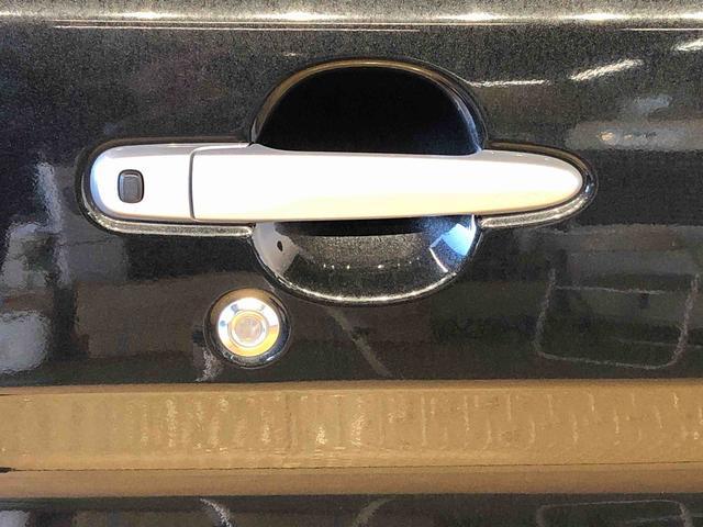 タント カスタムＸ　トップエディションＶＳ　ＳＡＩＩＩ　４ＷＤ　シートヒーター　両側電動スライドドア　アイドリングストップ　プッシュスタート　スマートキー　衝突被害軽減システム　横滑り防止機能　オートライト　オートエアコン　ＡＢＳ（62枚目）