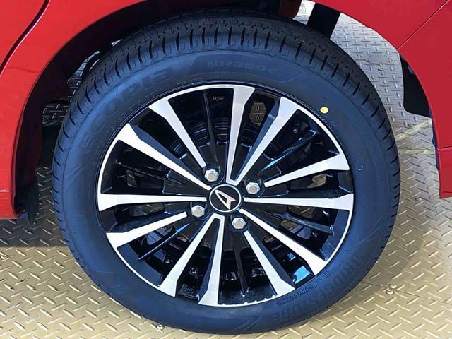 トール カスタムＧ　ターボ　２ＷＤ　ターボ　両側電動スライドドア　衝突被害軽減システム　横滑り防止機能　オートライト　オートエアコン　プッシュスタート　スマートキー　アイドリングストップ　電動格納ドアミラー　ＡＢＳ（24枚目）