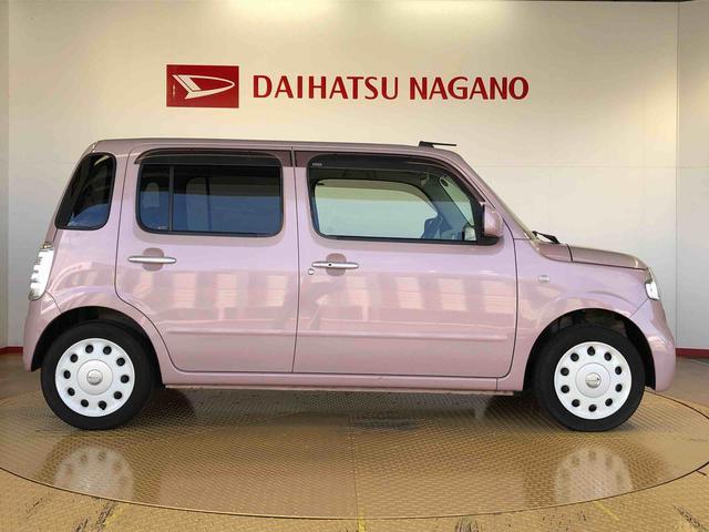 ミラココア ココアＸ　４ＷＤ　アイドリングストップ　キーレスエントリー　電動格納ドアミラー　オートエアコン　パワステ　パワーウインドウ　ＡＢＳ（6枚目）