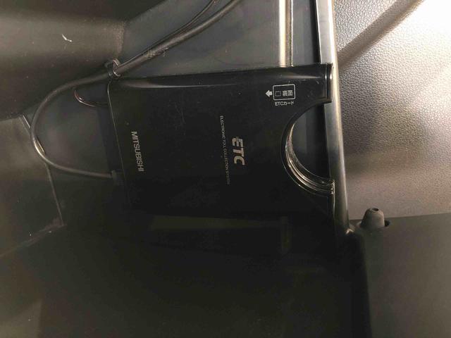 ミラココア ココアＸ　４ＷＤ　アイドリングストップ　キーレスエントリー　電動格納ドアミラー　オートエアコン　パワステ　パワーウインドウ　ＡＢＳ（52枚目）