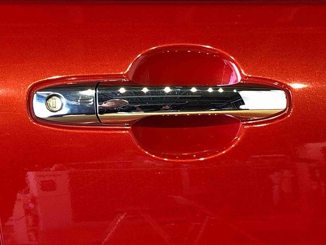 ロッキー プレミアム 4WD ターボ 衝突被害軽減システム 横滑り防止機能 シートヒーター オートライト オートエアコン プッシュスタート スマートキー アイドリングストップ 電動格納ドアミラー ABS(61枚目)