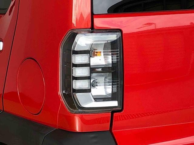 タフト G 2WD スカイルーフ プッシュスタート スマートキー オートライト オートエアコン 電動パーキングブレーキ 衝突被害軽減システム 横滑り防止機能 アイドリングストップ ABS(32枚目)