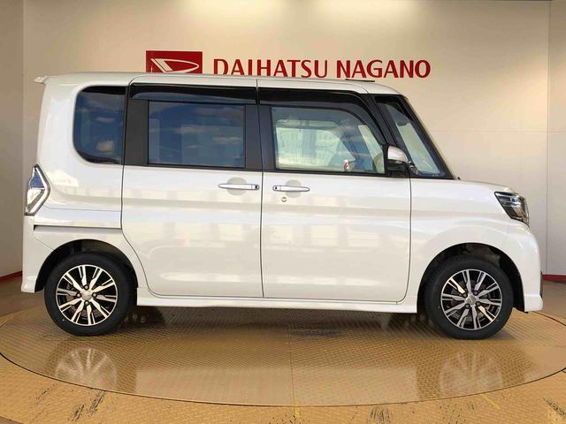 タント カスタムＸ　トップエディションＶＳ　ＳＡＩＩＩ　４ＷＤ　両側電動スライドドア　アイドリングストップ　プッシュスタート　スマートキー　衝突被害軽減システム　横滑り防止機能　オートライト　オートエアコン　電動格納ドアミラー　ＡＢＳ（6枚目）