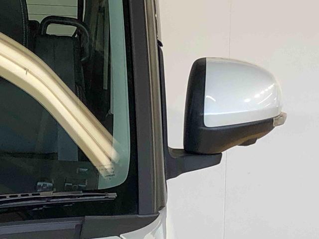 タント カスタムＸ　トップエディションＶＳ　ＳＡＩＩＩ　４ＷＤ　両側電動スライドドア　アイドリングストップ　プッシュスタート　スマートキー　衝突被害軽減システム　横滑り防止機能　オートライト　オートエアコン　電動格納ドアミラー　ＡＢＳ（30枚目）