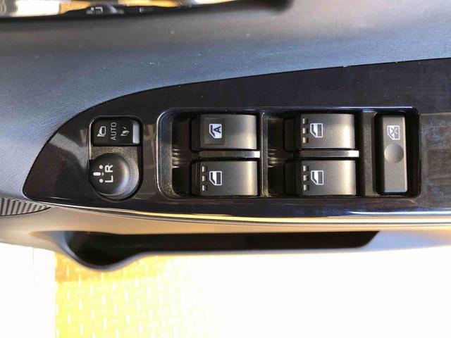 タント カスタムＸ　トップエディションＶＳ　ＳＡＩＩＩ　４ＷＤ　両側電動スライドドア　アイドリングストップ　プッシュスタート　スマートキー　衝突被害軽減システム　横滑り防止機能　オートライト　オートエアコン　電動格納ドアミラー　ＡＢＳ（34枚目）