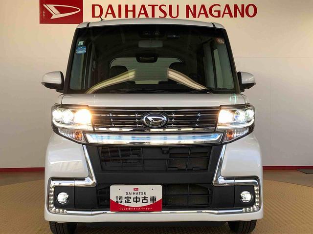 タント カスタムＸ　トップエディションＶＳ　ＳＡＩＩＩ　４ＷＤ　両側電動スライドドア　アイドリングストップ　プッシュスタート　スマートキー　衝突被害軽減システム　横滑り防止機能　オートライト　オートエアコン　電動格納ドアミラー　ＡＢＳ（45枚目）