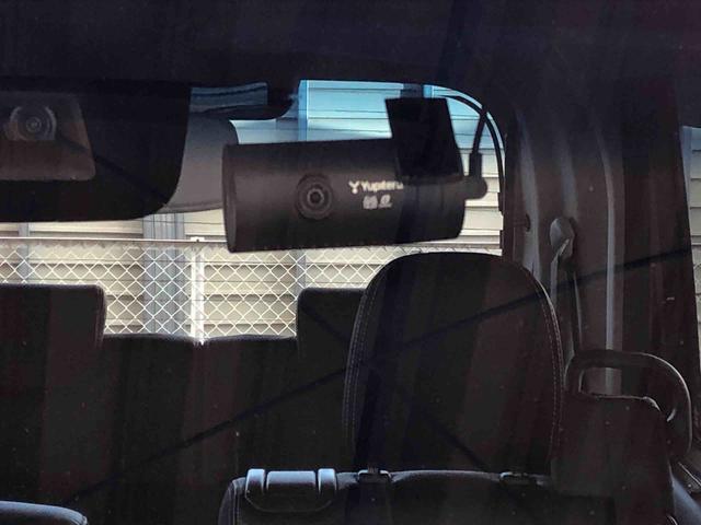 タント カスタムＸ　トップエディションＶＳ　ＳＡＩＩＩ　４ＷＤ　両側電動スライドドア　アイドリングストップ　プッシュスタート　スマートキー　衝突被害軽減システム　横滑り防止機能　オートライト　オートエアコン　電動格納ドアミラー　ＡＢＳ（60枚目）