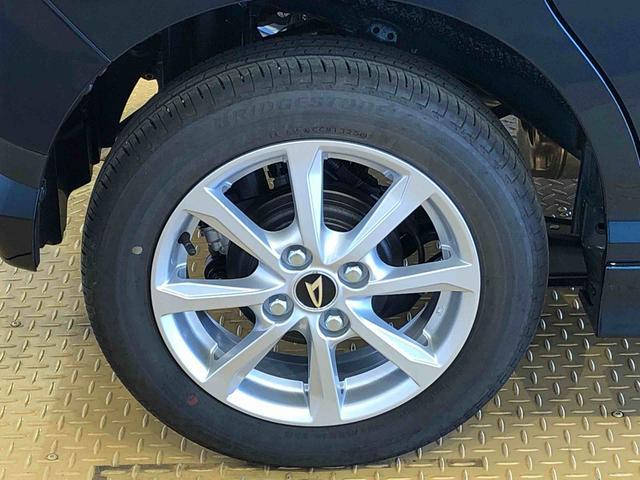 ムーヴ G 4WD 片側電動スライドドア アイドリングストップ プッシュスタート スマートキー 衝突被害軽減システム 横滑り防止機能 オートライト フォグランプ オートエアコン ABS(22枚目)