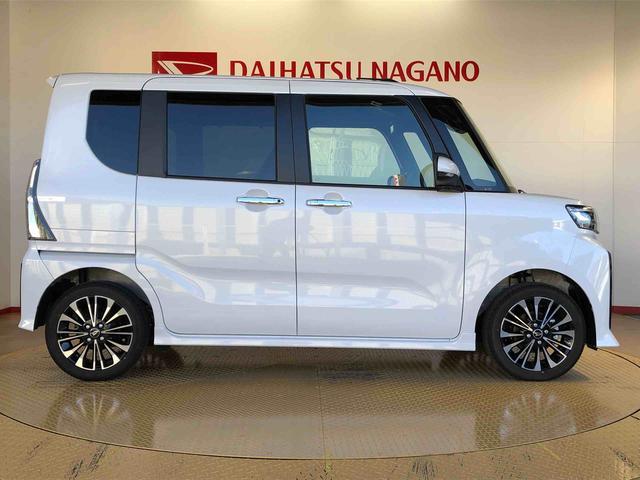 タント カスタムＲＳ　４ＷＤ　ターボ　シートヒーター　両側電動スライドドア　アイドリングストップ　プッシュスタート　スマートキー　衝突被害軽減システム　横滑り防止機能　オートライト　オートエアコン　ＡＢＳ（6枚目）