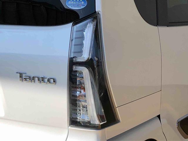 タント カスタムＲＳセレクション　４ＷＤ　ターボ　シートヒーター　両側電動スライドドア　アイドリングストップ　プッシュスタート　スマートキー　衝突被害軽減システム　横滑り防止機能　オートライト　オートエアコン　ＡＢＳ（31枚目）