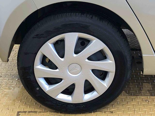 �X�^�C���b�V���ȃf�U�C���̃z�C�[���L���b�v