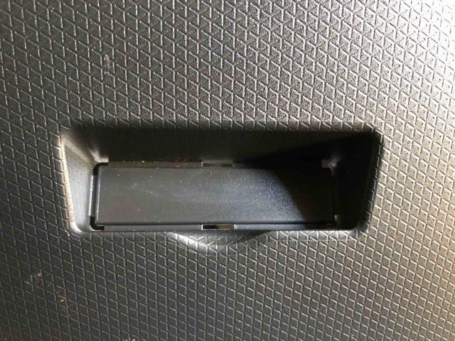 タント Ｘ　４ＷＤ　シートヒーター　片側電動スライドドア　アイドリングストップ　プッシュスタート　スマートキー　衝突被害軽減システム　横滑り防止機能　オートライト　オートエアコン　ＡＢＳ（57枚目）