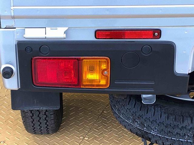 ハイゼットトラック スタンダード 4WD マニュアルエアコン パワステ タイミングチェーン ラジオデッキ 手動ドアミラー 手動ウィンドウ 衝突被害軽減システム 横滑り防止機能 アイドリングストップ ABS(32枚目)