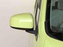 便利な電動格納ドアミラー付きです。