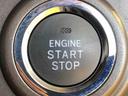 エンジンスタートはプッシュボタン（ＯＮ／ＯＦＦ）を押すだけでＯＫ！