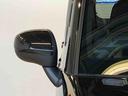 便利な電動格納ミラー付きです