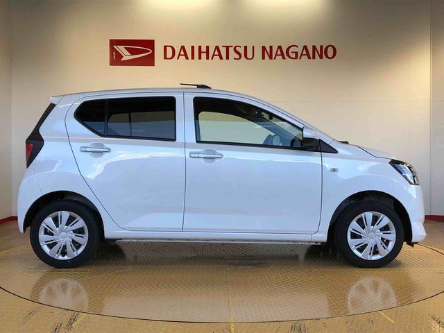 ミライース Ｘ　ＳＡＩＩＩ　４ＷＤ　アイドリングストップ　キーレスエントリー　衝突被害軽減システム　横滑り防止機能　電動格納ドアミラー　オートライト　マニュアルエアコン　パワステ　パワーウインドウ　ＡＢＳ（6枚目）