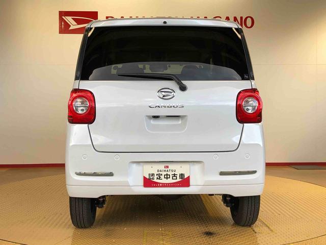 ムーヴキャンバス セオリーＧターボ　４ＷＤ　ターボ　　両側電動スライドドア　オートライト　衝突被害軽減システム　横滑り防止機能　シートヒーター　プッシュスタート　スマートキー　オートエアコン　アイドリングストップ　ＡＢＳ　新品ナビ（5枚目）