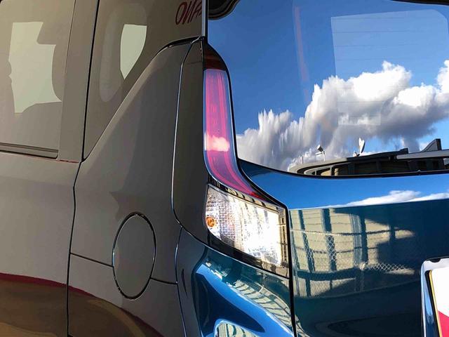 ムーヴ Ｇ　２ＷＤ　片側電動スライドドア　アイドリングストップ　プッシュスタート　スマートキー　衝突被害軽減システム　横滑り防止機能　オートライト　フォグランプ　オートエアコン　ＡＢＳ（32枚目）