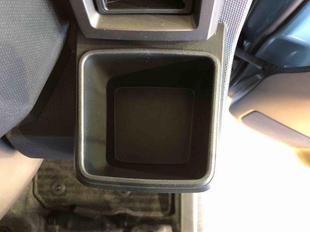 タフト Ｇターボ　クロムベンチャー　４ＷＤ　ターボ　スカイルーフ　　プッシュスタート　スマートキー　オートライト　　電動パーキングブレーキ　衝突被害軽減システム　横滑り防止機能　シートヒーター　ＡＢＳ　新品ナビ　ドラレコ　ＥＴＣ付（39枚目）