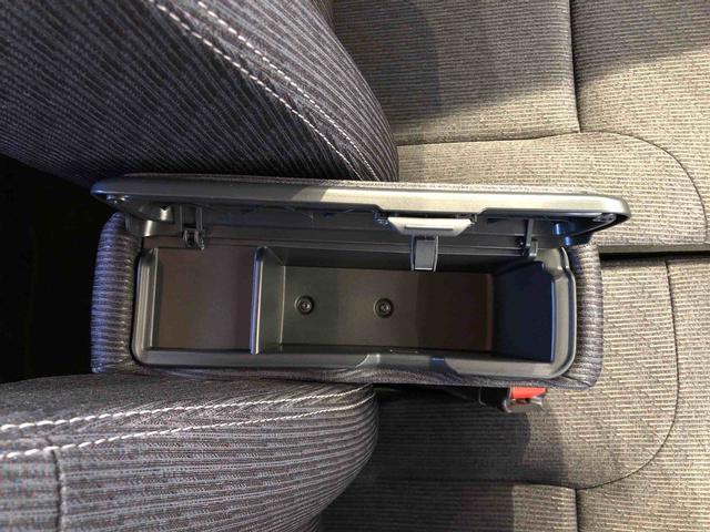 ムーヴ G 4WD 片側電動スライドドア アイドリングストップ プッシュスタート スマートキー 衝突被害軽減システム 横滑り防止機能 オートライト フォグランプ オートエアコン ABS(52枚目)