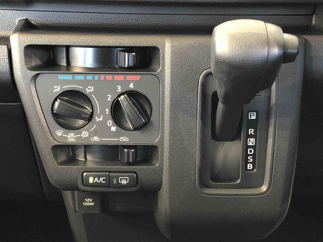 ハイゼットカーゴ ＤＸ　４ＷＤ　ＡＭ／ＦＭラジオ　　マニュアルエアコン　パワーステアリング　パワードアロック　キーレスエントリー　衝突被害軽減システム　横滑り防止機能　アイドリングストップ　オートライト　ＡＢＳ（13枚目）