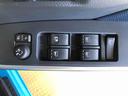 パワーウィンドウつきで窓の開閉もラクラク♪更に電動格納ドアミラー付!