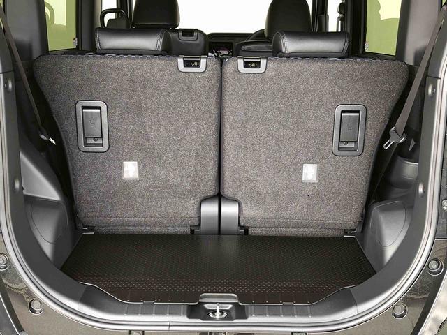 タント カスタムRS 4WD ターボ シートヒーター 両側電動スライドドア アイドリングストップ プッシュスタート スマートキー 衝突被害軽減システム 横滑り防止機能 オートライト オートエアコン ABS(20枚目)