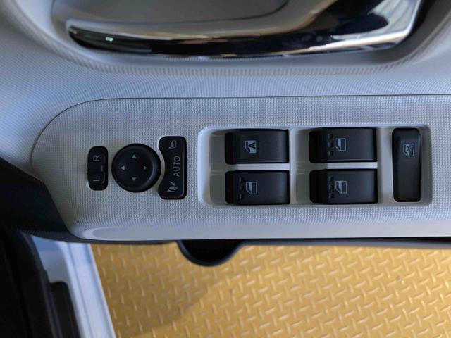 ムーヴキャンバス ストライプスＧ　４ＷＤ　両側電動スライドドア　オートライト　衝突被害軽減システム　横滑り防止機能　シートヒーター　プッシュスタート　スマートキー　オートエアコン　電動格納ドアミラー　アイドリングストップ　ＡＢＳ（34枚目）