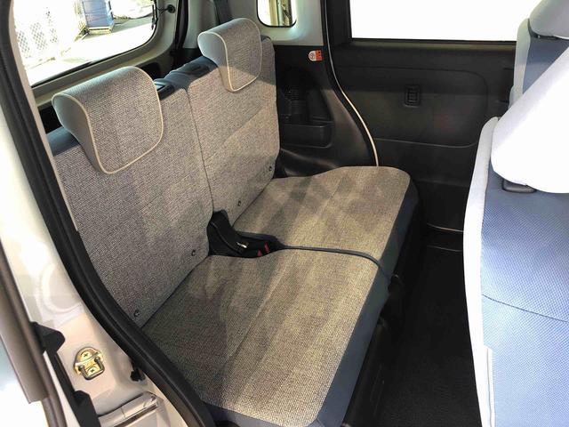 ムーヴキャンバス ストライプスＧ　４ＷＤ　両側電動スライドドア　オートライト　衝突被害軽減システム　横滑り防止機能　プッシュスタート　スマートキー　オートエアコン　パワーウインドウ　電動格納ドアミラー　アイドリングストップ　　新品ナビ（16枚目）