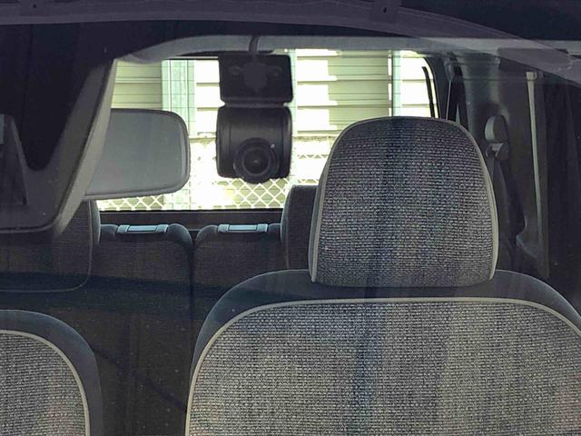 ムーヴキャンバス ストライプスＧ　４ＷＤ　両側電動スライドドア　オートライト　衝突被害軽減システム　横滑り防止機能　プッシュスタート　スマートキー　オートエアコン　パワーウインドウ　電動格納ドアミラー　アイドリングストップ　　新品ナビ（59枚目）