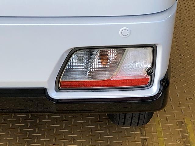 アトレー ＲＳ　４ＷＤ　ターボ　両側電動スライドドア　アイドリングストップ　プッシュスタート　スマートキー　衝突被害軽減システム　横滑り防止機能　オートエアコン　オートライト　電動格納ドアミラー　ＡＢＳ（31枚目）