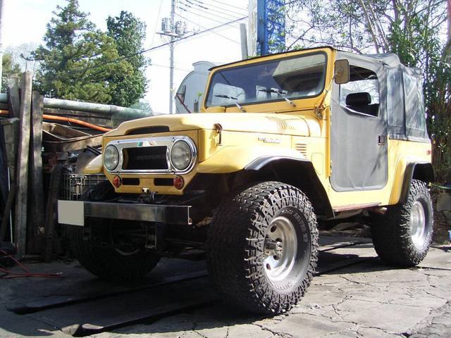 トヨタ ランドクルーザー４０ｆｊ４０ ｖ８ 左ｈ リフトアップの中古車 車体価格ask 1976 昭和51 年式 走行7 5万キロ 車体色イエロー 群馬県桐生市広沢町間ノ島４０３ 金井モータースの在庫 グーネット中古車